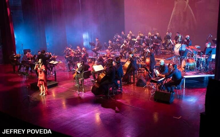 TNRD realiza concierto “Hollywood Forever”