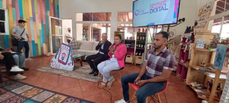 Pequeños y nuevos emprendimientos cuentan con plataforma “Rótulos Creativos”