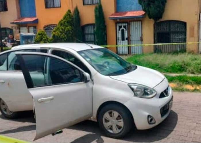 Asesinan a Youtuber mexicano frente a su esposa e hijo