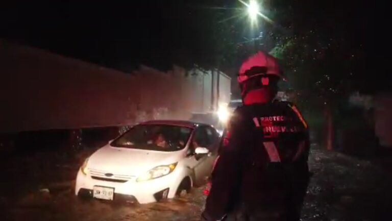 Fuertes lluvias causan inundaciones en México