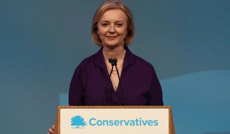 Liz Truss es nombrada primera ministra de Reino Unido