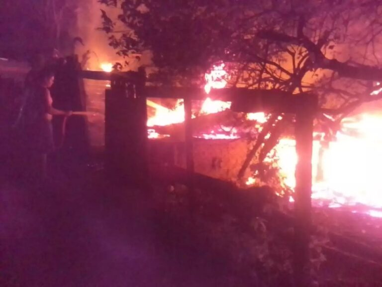 Una vivienda queda reducida a cenizas en Bluefields