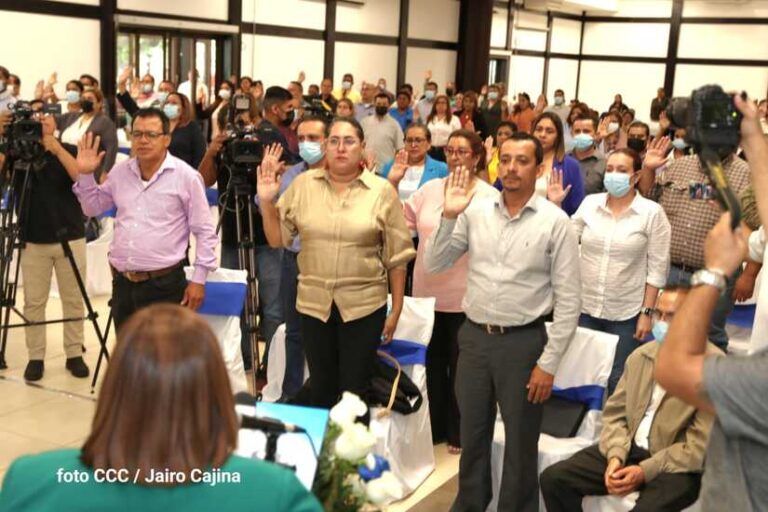 Juramentan a los CED y CER para las elecciones municipales