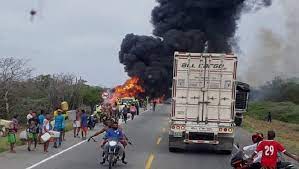 Fallecen 7 personas tras explosión de un camión cisterna en RDC