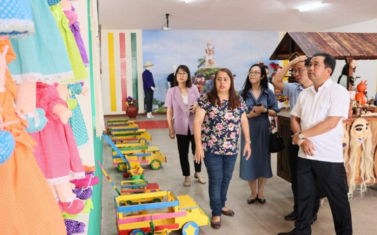 Delegación de Vietnam visita Masaya