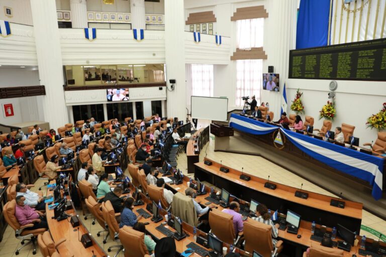 Parlamento analiza reformas a la Ley Reguladora del INATEC