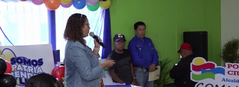Presentan proyectos a comerciantes del mercado Mayoreo para próximo quinquenio