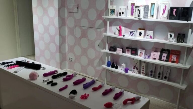 Incautan 280 juguetes sexuales por ser “nocivos para la salud”