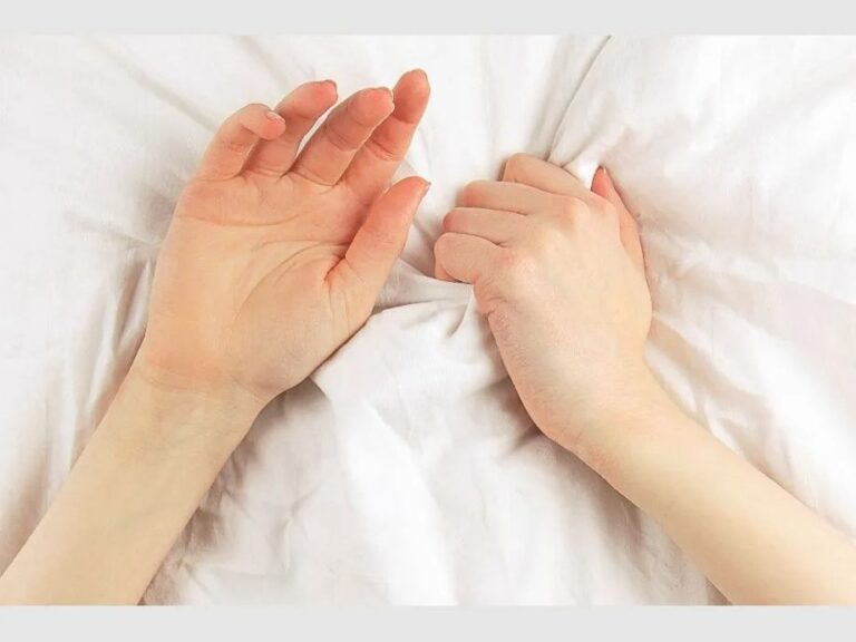 Mujer casi muere por un orgasmo