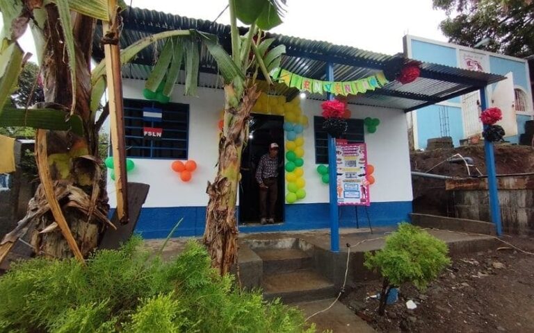 Entregan vivienda digna a familia habitante del barrio Camilo Ortega