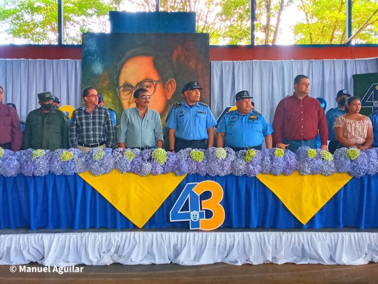 Ascienden a oficiales de la Policía Nacional en Carazo