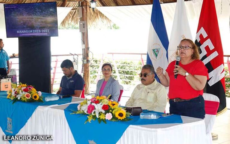 ALMA presenta a lideres de Fe del distrito I el Plan Municipal 2023-2027