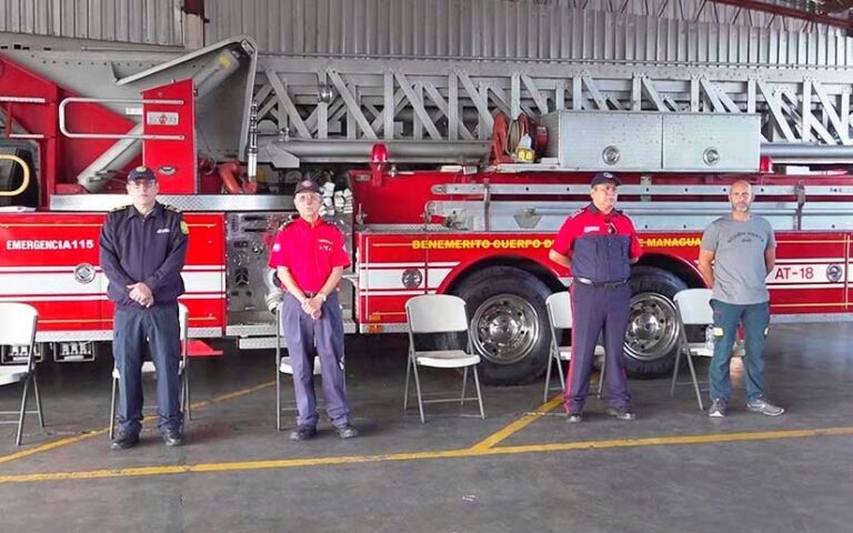 Bomberos de Nicaragua reciben capacitación por colegas españoles