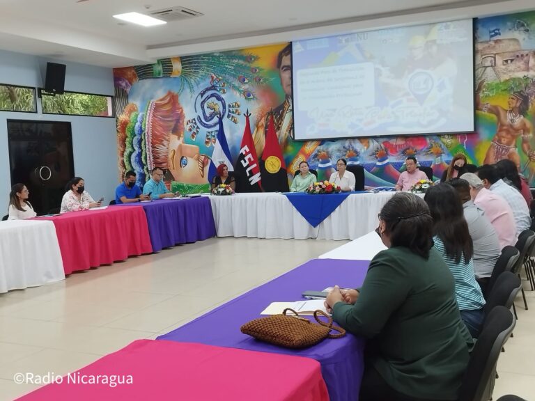 Realizan foro para la transición de los estudiantes a los distintos niveles educativos