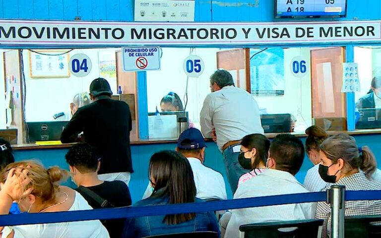 Nicaragüenses ya pueden solicitar trámites migratorios en línea