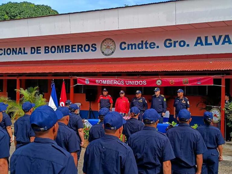Aspirantes a bomberos inician Curso de Capacitación y Adiestramiento
