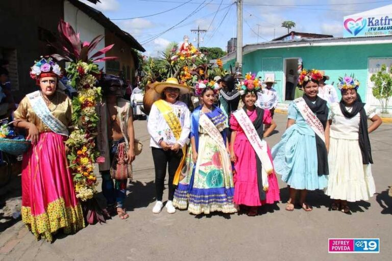 Conmemoran 132 aniversario del Torovenado El Malinche en Masaya