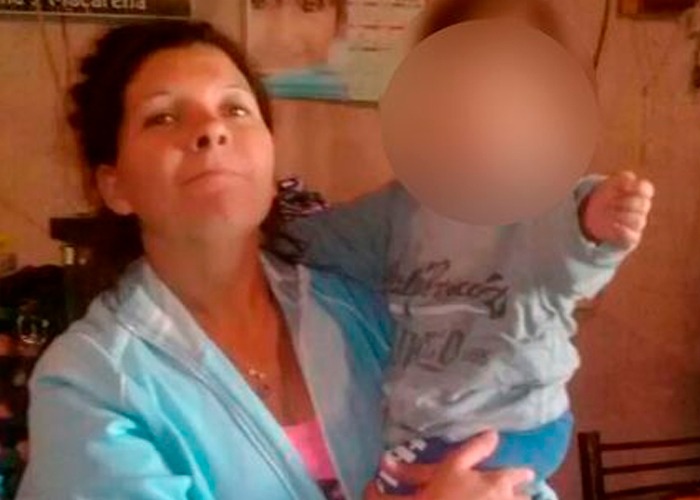 Mujer muere al ser empujada por su nuera