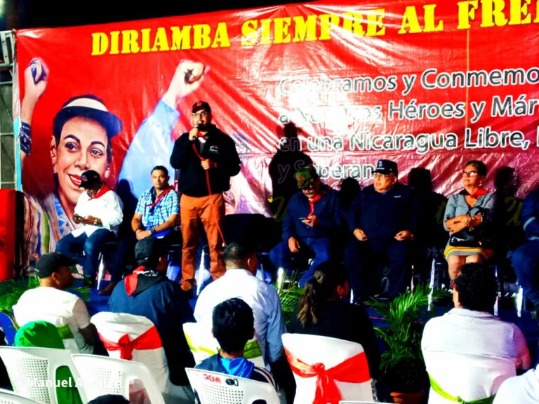 Restauran alumbrado público en la carretera Jinotepe – Dolores – Diriamba