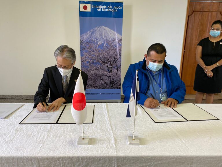 Embajada de Japón y Alcaldía de El Rosario firma convenio de colaboración de proyectos