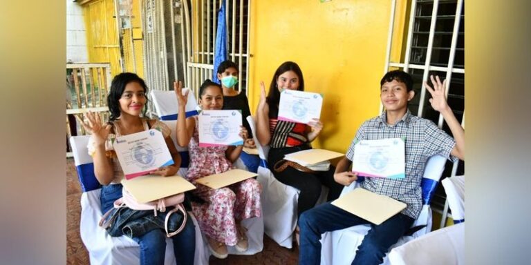 INATEC entrega certificados a protagonistas con discapacidad auditiva