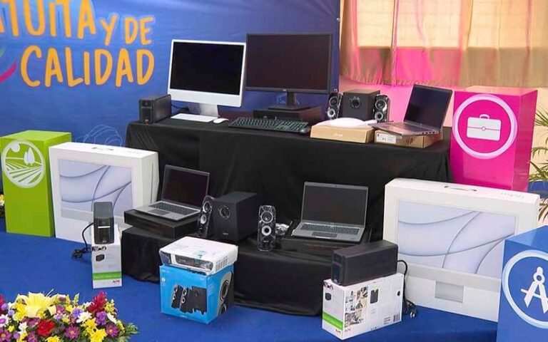 Nicaragua refuerza la educación técnica entregando nuevos equipos a 46 centros