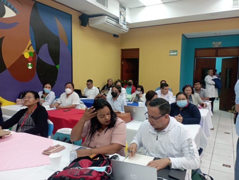 Nicaragua líder en Centroamérica en atender a pacientes con pie diabético en Centros de Salud