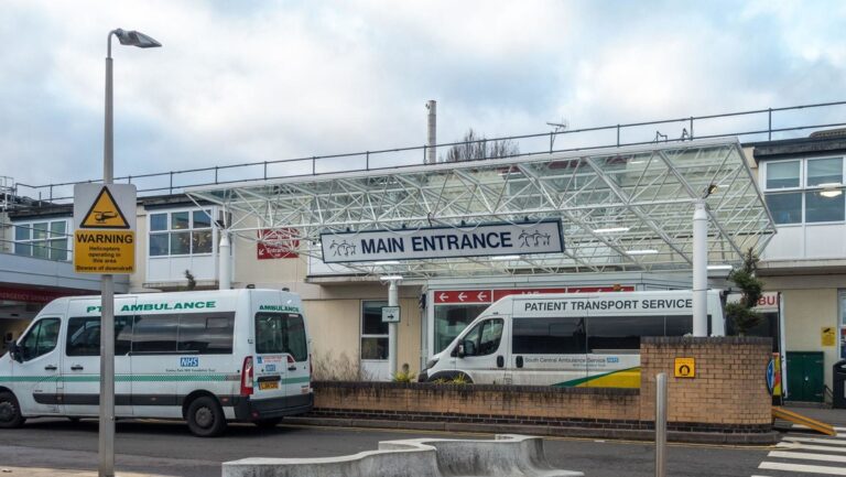 Indemnizan a menor que le amputaron las piernas y brazos