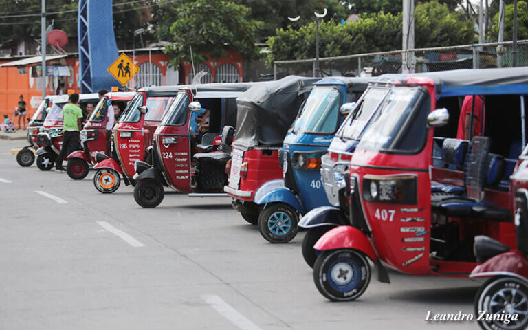 Capacitan a prestadores de servicios de mototaxi en Diriomo