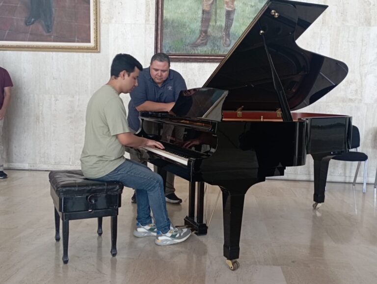 Nicaragua disfrutará del talento de pianistas salvadoreños