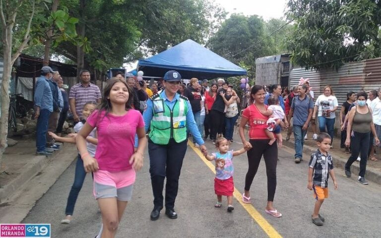 Familias del barrio Hilario Sánchez cuentan con nuevas calles pavimentadas