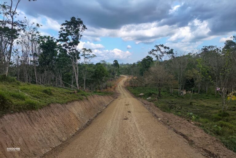 Alcaldías de Nicaragua continúan entregando obras a las familias