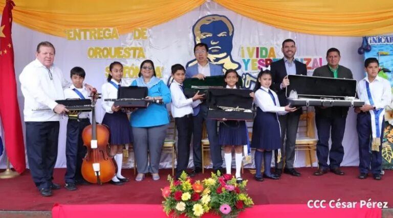 Entregan instrumentos musicales para nueva orquesta en Jinotega
