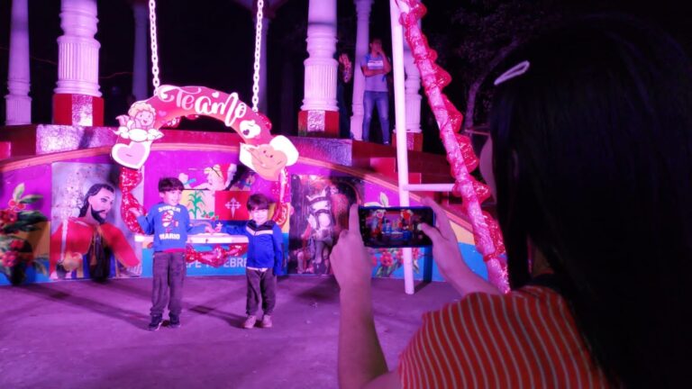 Familias de Jinotepe inauguran el “Paseo del Amor”