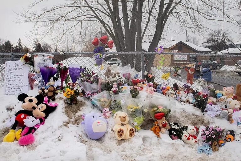 Rinden homenaje a niños de guardería en Canadá