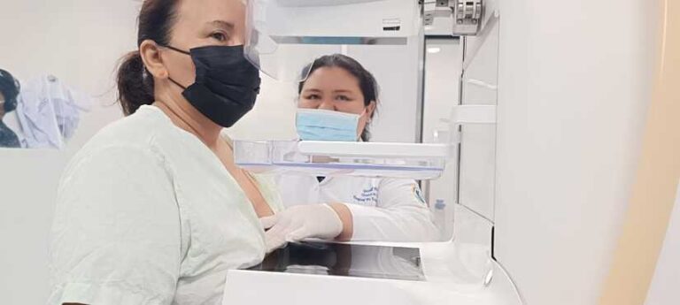Realizan jornada de mamografías y ultrasonidos