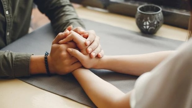 Demanda judicialmente a mujer porque no quiere ser su novia