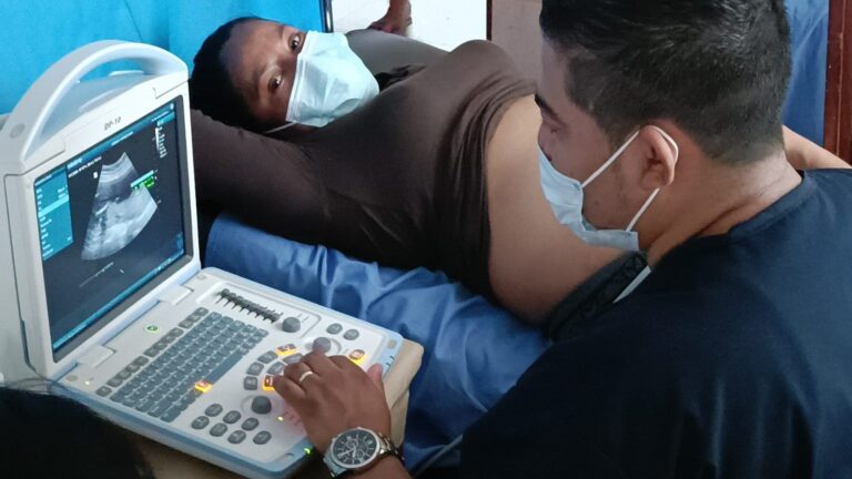 Atienden a 2 mil mujeres de Nueva Segovia en Feria de Salud