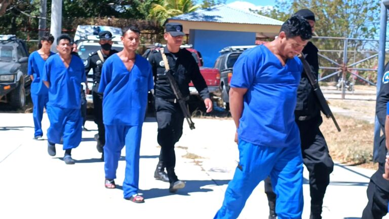 Capturan a 6 sujetos en Nueva Segovia