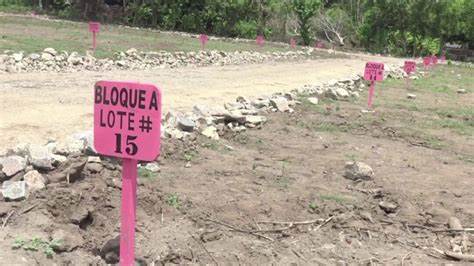 Entregan 50 lotes a familias de Boaco