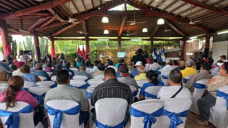 En homenaje a Sandino se realiza encuentro de productores y artesanos