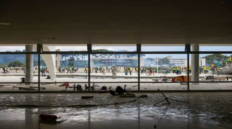 Juzgarán a militares involucrados en el intento de golpe de estado en Brasil