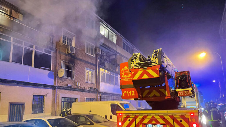Incendio en Alcalá deja una persona fallecida