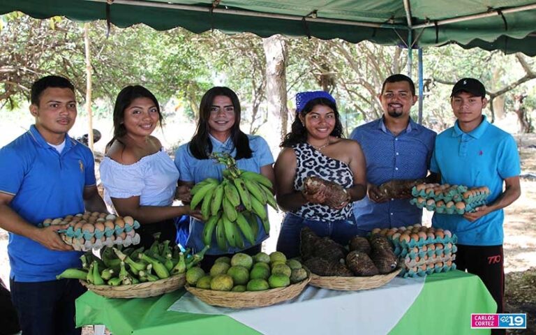 Lanzan Escuelas Técnicas de Campo en el departamento de Chinandega