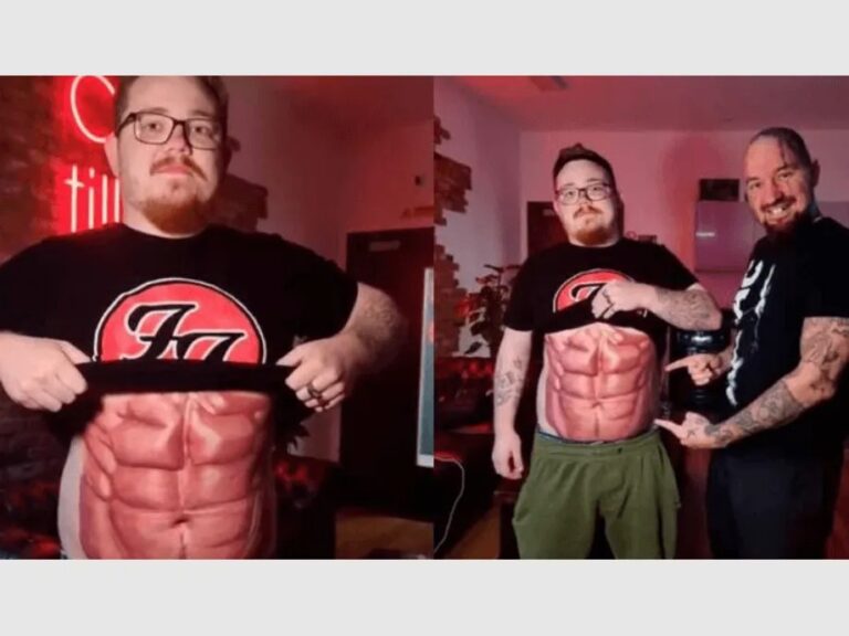 Se tatúa abdominales para evitar hacer ejercicios