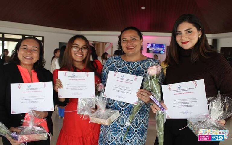 Rinden homenaje a mujeres destacadas en el arte y cultura de Nicaragua