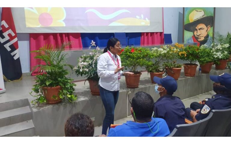 Promueven en el MIGOB la cartilla “Mujer, Dignidad y Derechos”