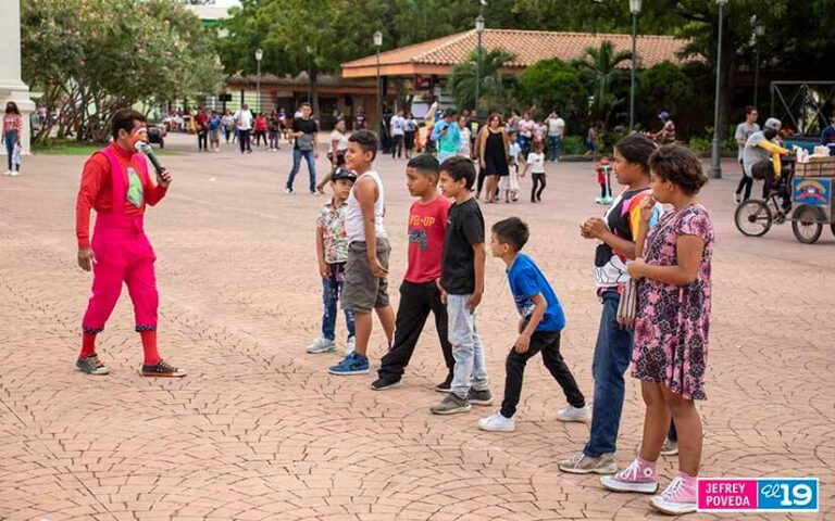 “Domingo de Los Mimados”, evento realizado en la Plaza de la Revolución