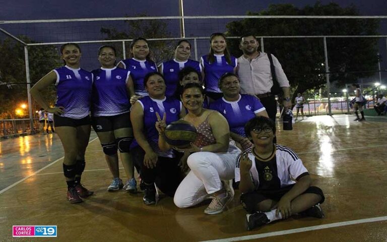 Inauguran Liga Institucional de voleibol femenino con la participación de 10 Equipos