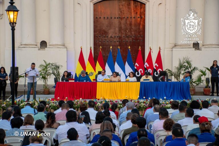 UNAN-León le da la bienvenida a más de 33 mil estudiantes